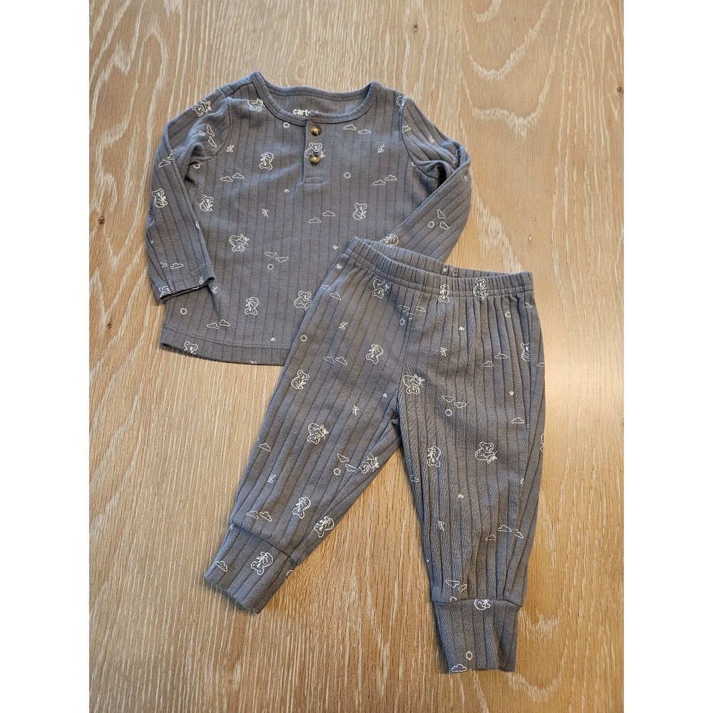 Carter's baby boy set 3-6 mos‎